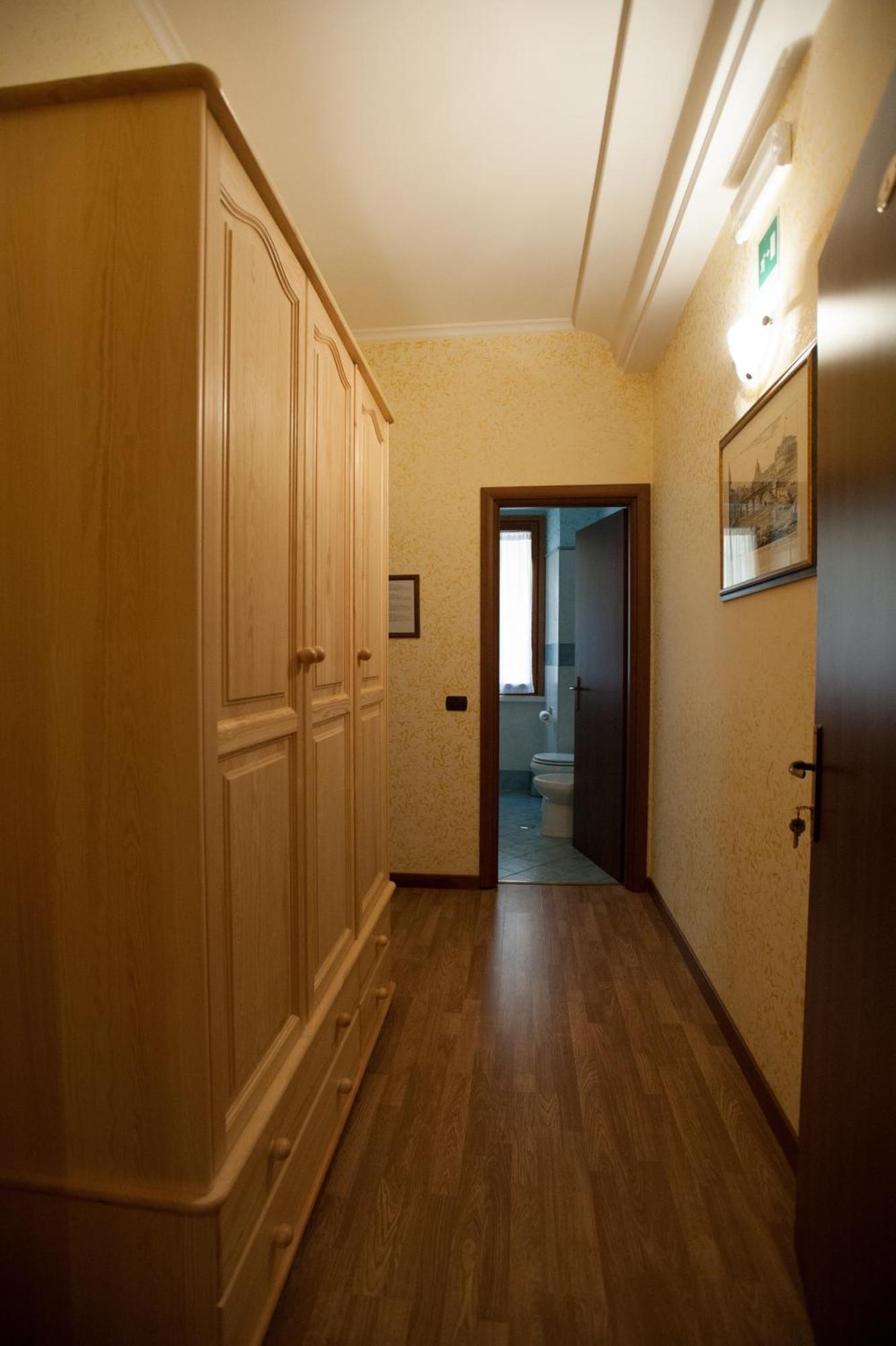 St. Peter'S Rooms โรม ภายนอก รูปภาพ