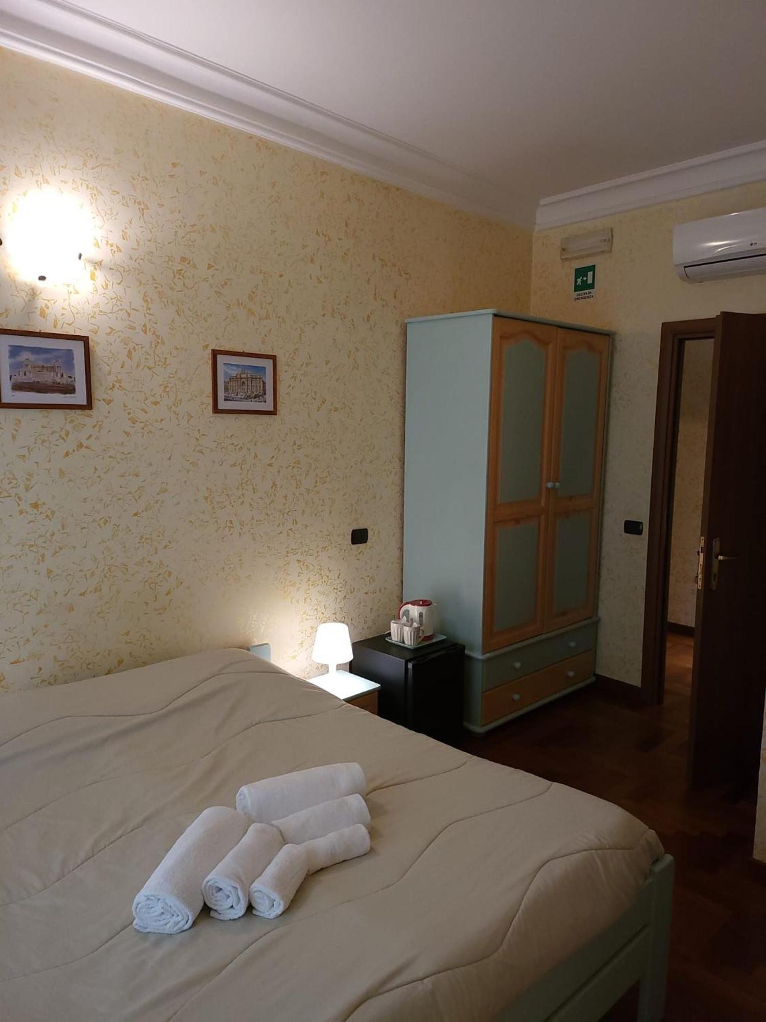 St. Peter'S Rooms โรม ภายนอก รูปภาพ